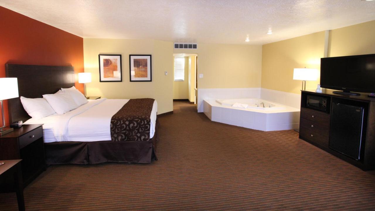 Baymont By Wyndham Cedar City Εξωτερικό φωτογραφία