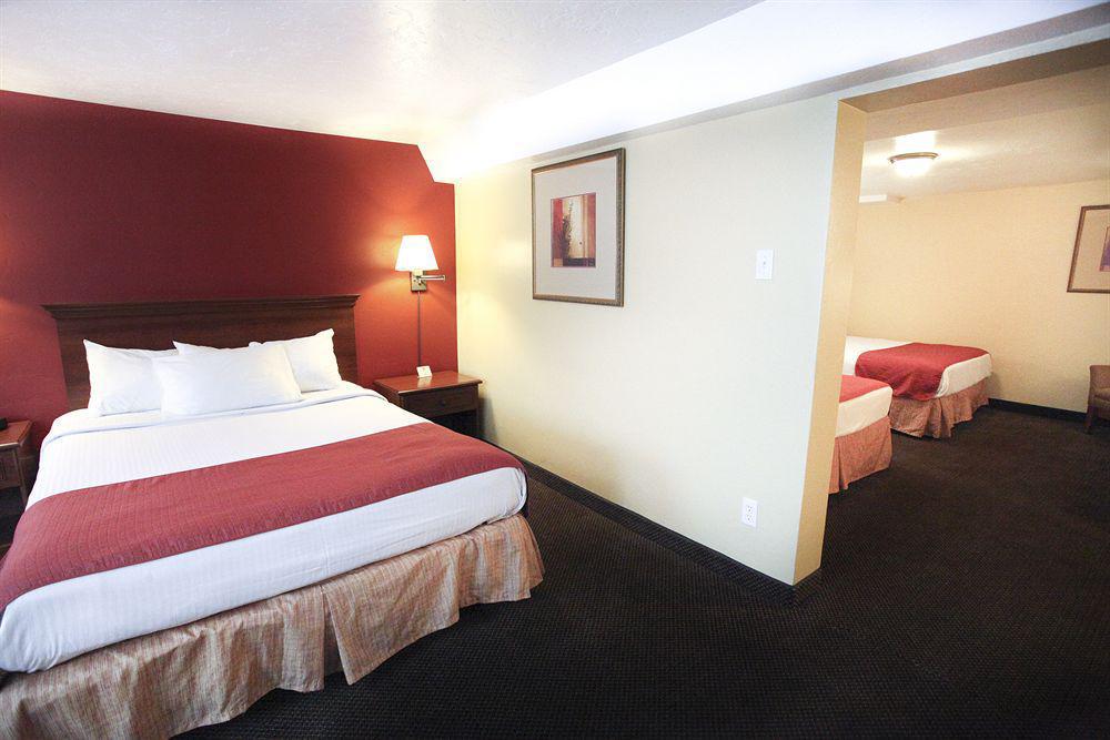 Baymont By Wyndham Cedar City Εξωτερικό φωτογραφία